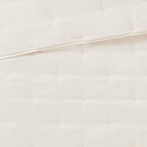 Ivory | Tufted Matte Satin Twin/TXL 2 Piece Quilt Set Swatch