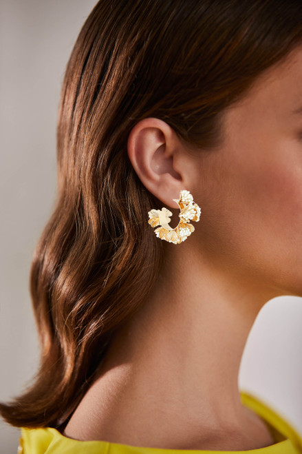 Gold | Floral C-Hoop Earrings Form