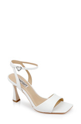Soft White | Cady Leather Sandals with Heart-Shaped Buckle