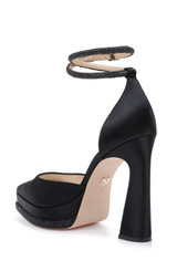 Black | Eliana Pointed Platforms