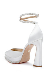 Soft White | Eliana Pointed Platforms