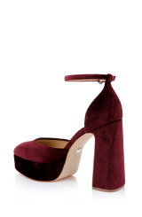 Wine Velvet | Jayda Platform Pumps Back Side