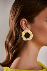 Gold | Black Beaded Center Flower Stud Earring